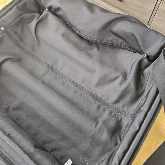 Coach Camo Print Men's Bag - Picture 11 of 12